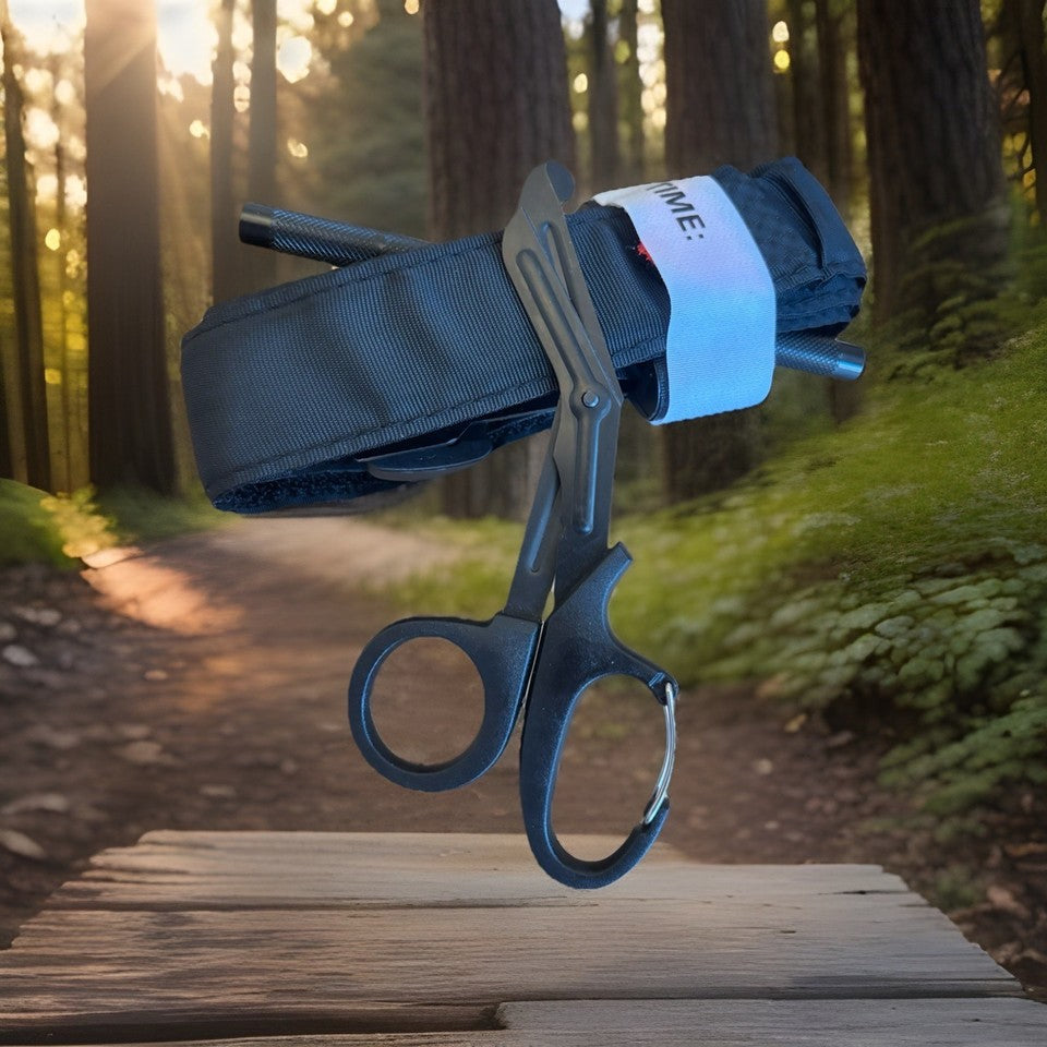 IFAK Erste Hilfe Set Outdoor | Tourniquet + Schere + Stift + MOLLE Tasche